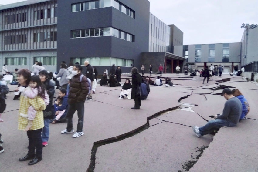 Las personas en Japón tras el sismo 