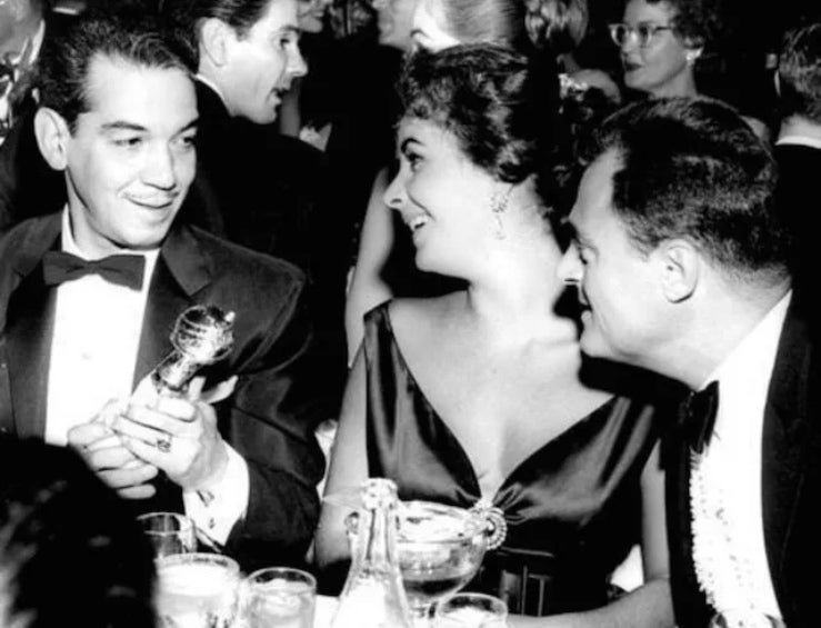 Mario Moreno 'Cantinflas' en los Globos de Oro, en 1957