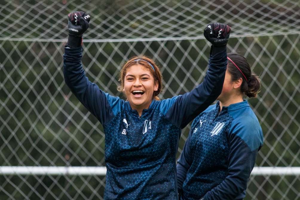 Rayadas en entrenamiento antes del partido contra Puebla