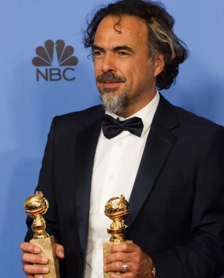 El 'Negro' González Iñárritu con sus Globos de Oro