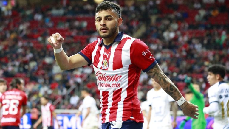 Vega sigue siendo jugador de Chivas