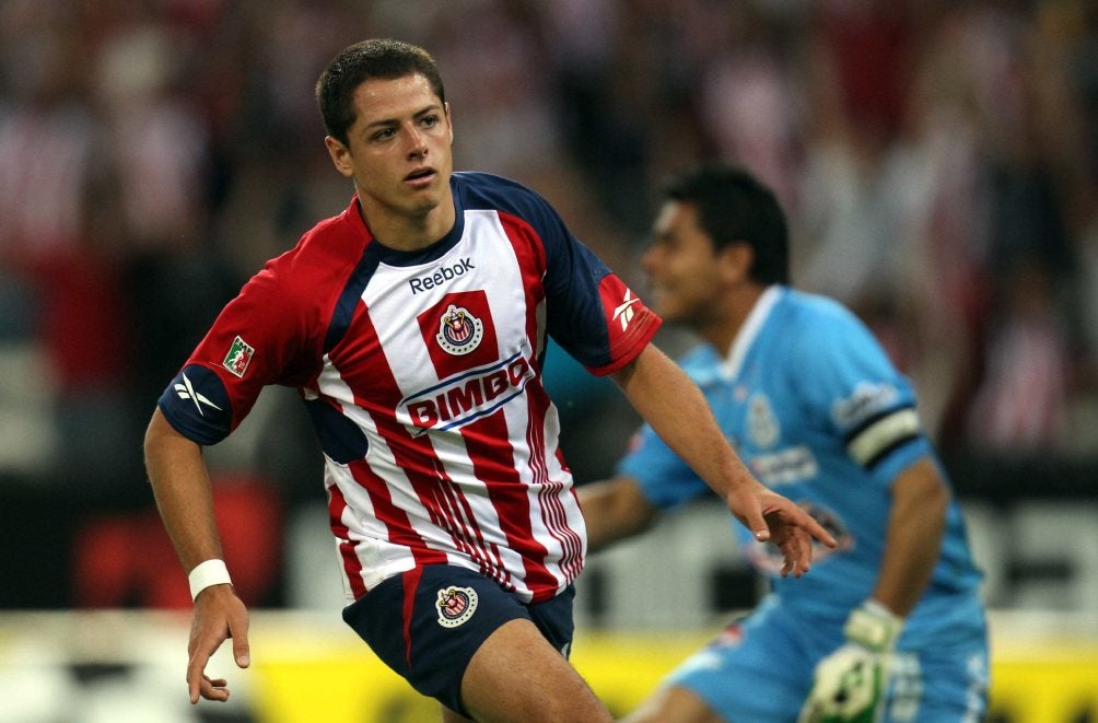 'Chicharito' hace 13 años como jugador de Chivas