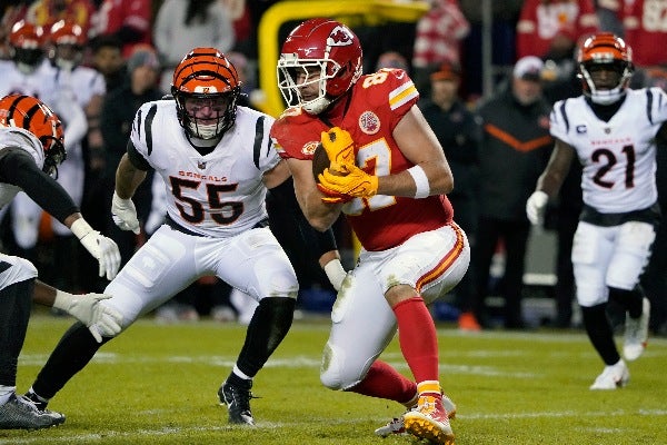 Travis jugando con los Chiefs 