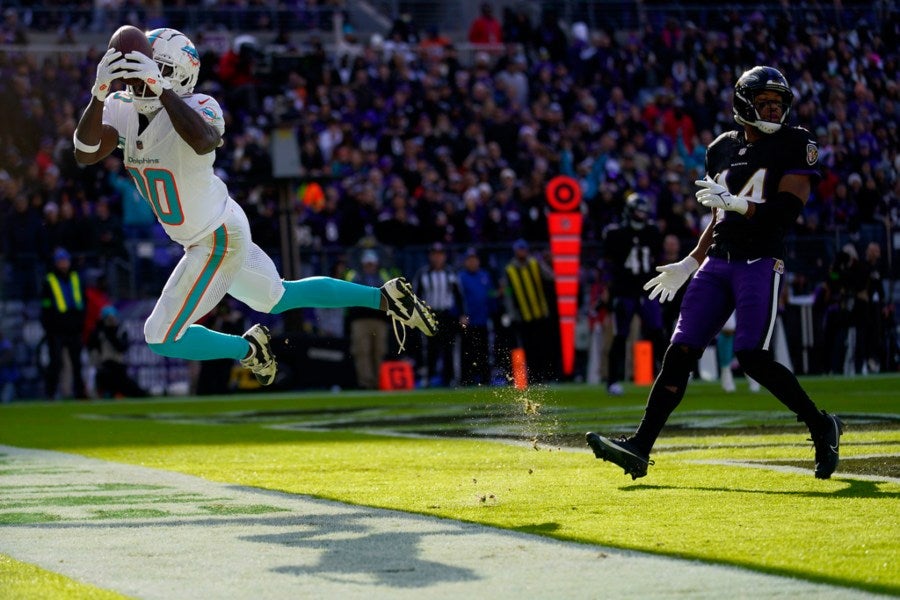 Tyreek Hill estará en el duelo ante Bills