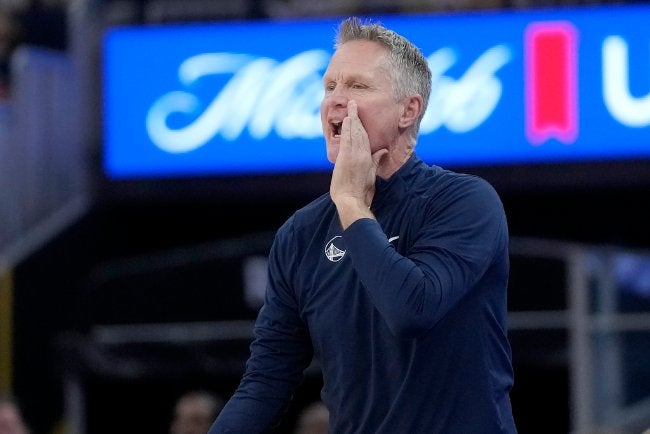 Kerr da indicaciones en un juego