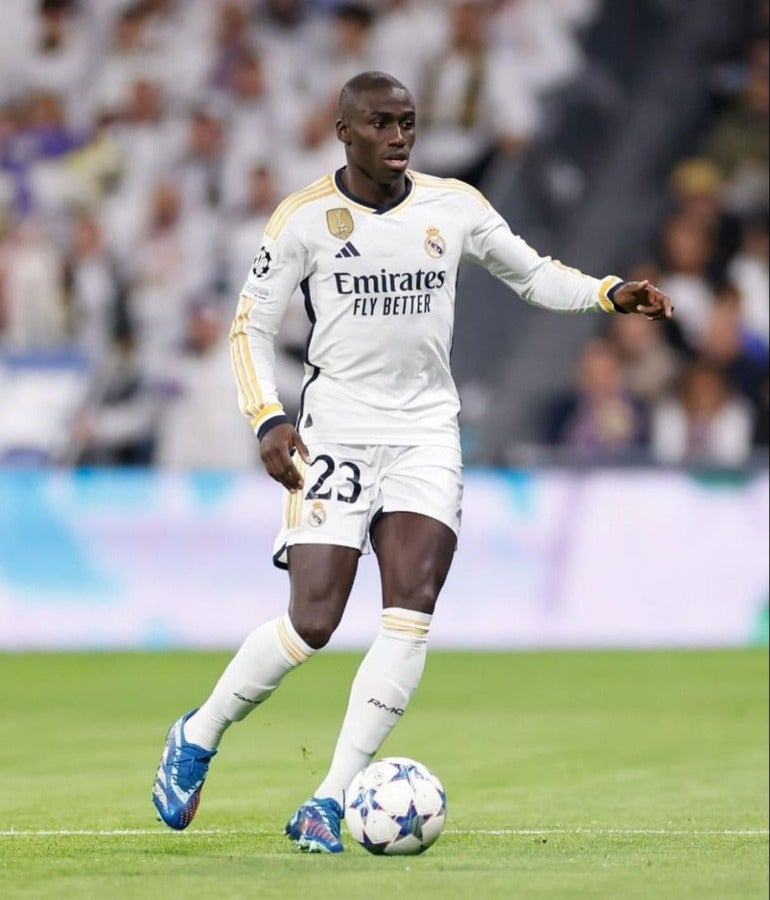 Ferland Mendy está listo para volver