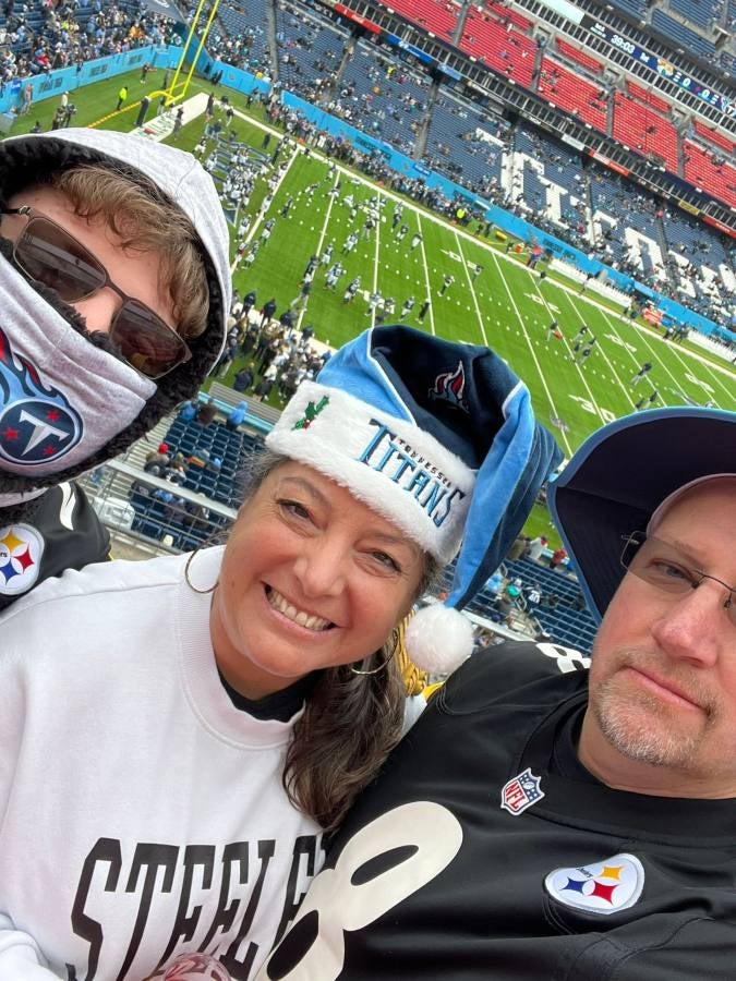 Aficionados de Steelers en Nissan Stadium