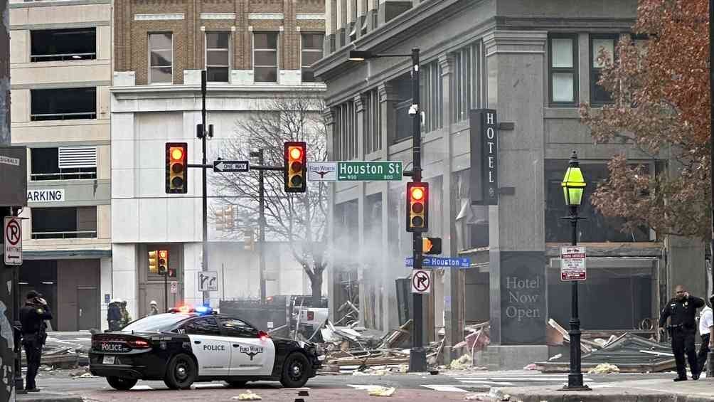 Explosión en hotel de Texas deja al menos 11 lesionados