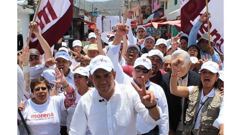 Militantes de Morena reportan  manipulación en las recientes encuestas. 