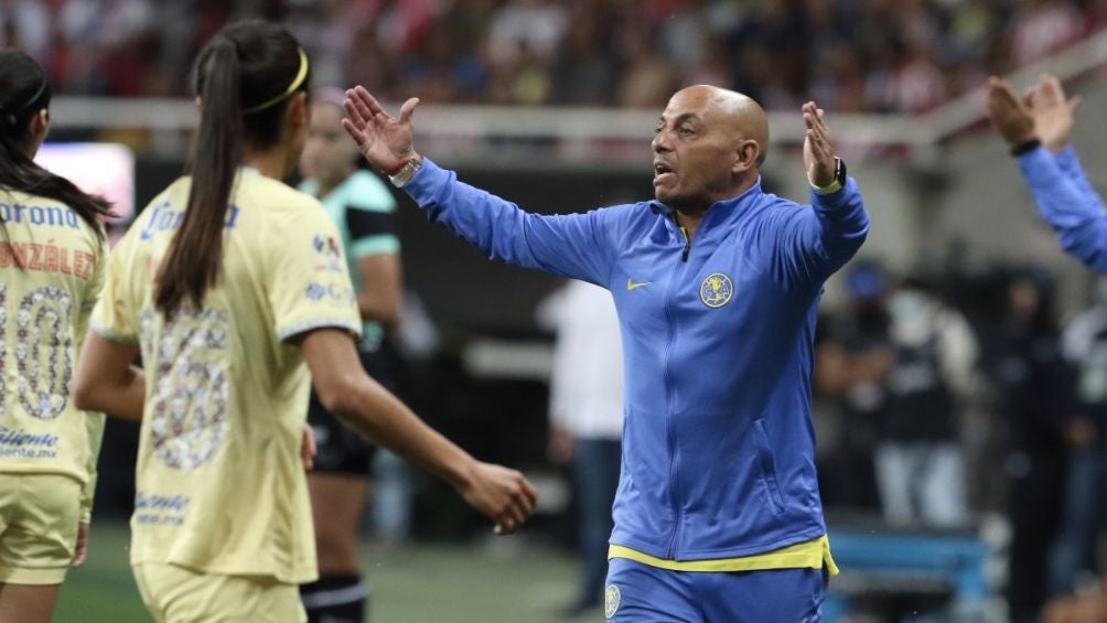 Ángel Villacampa, entrenador de América