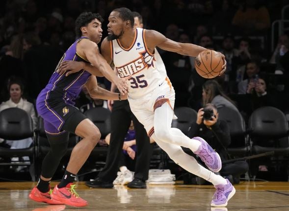 Acciones entre Lakers y Suns