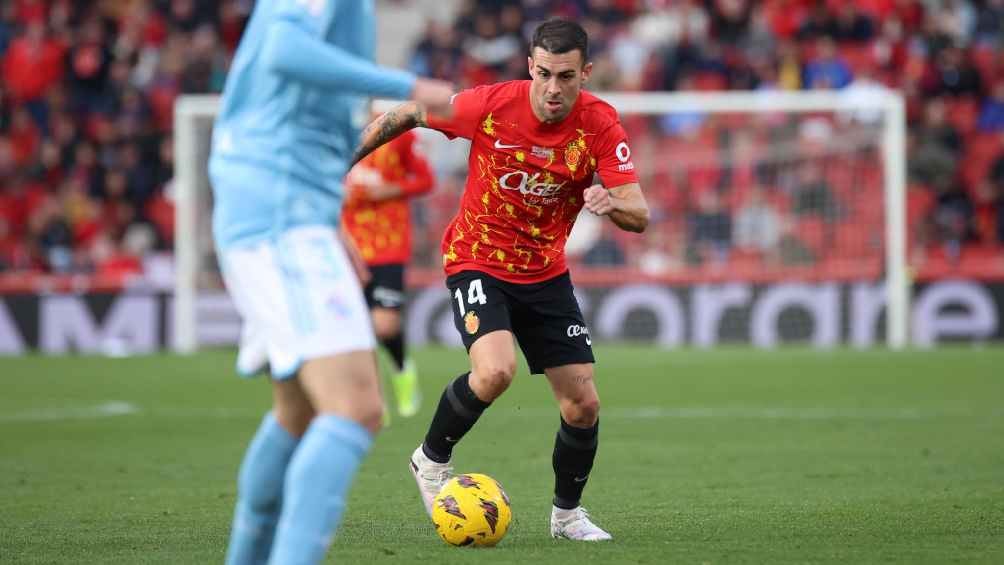 Mallorca disputando el balón