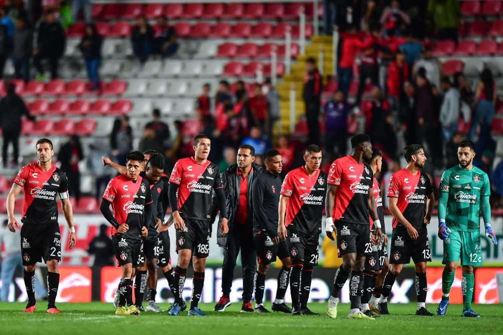 Jugadores de Atlas se lamentan tras derrota