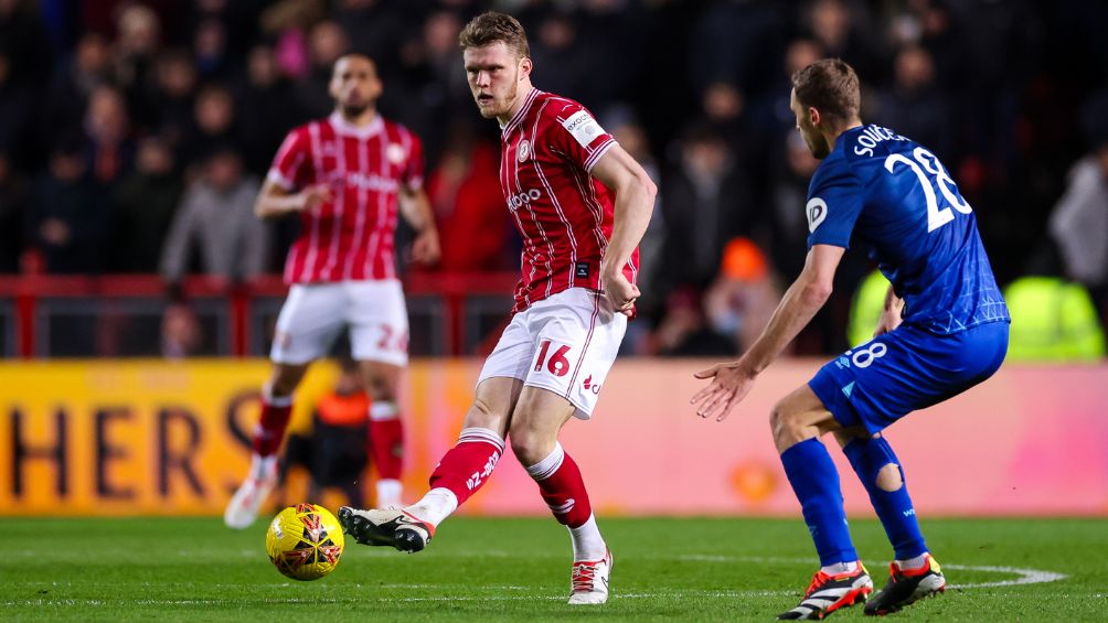 Bristol City avanzó en la FA Cup