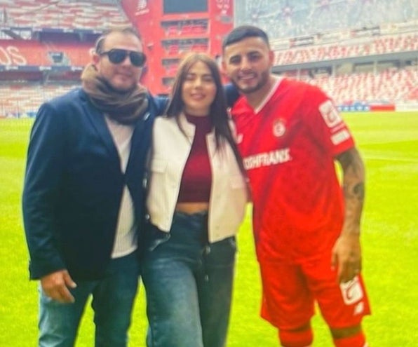 Vega ya porta los colores de Toluca