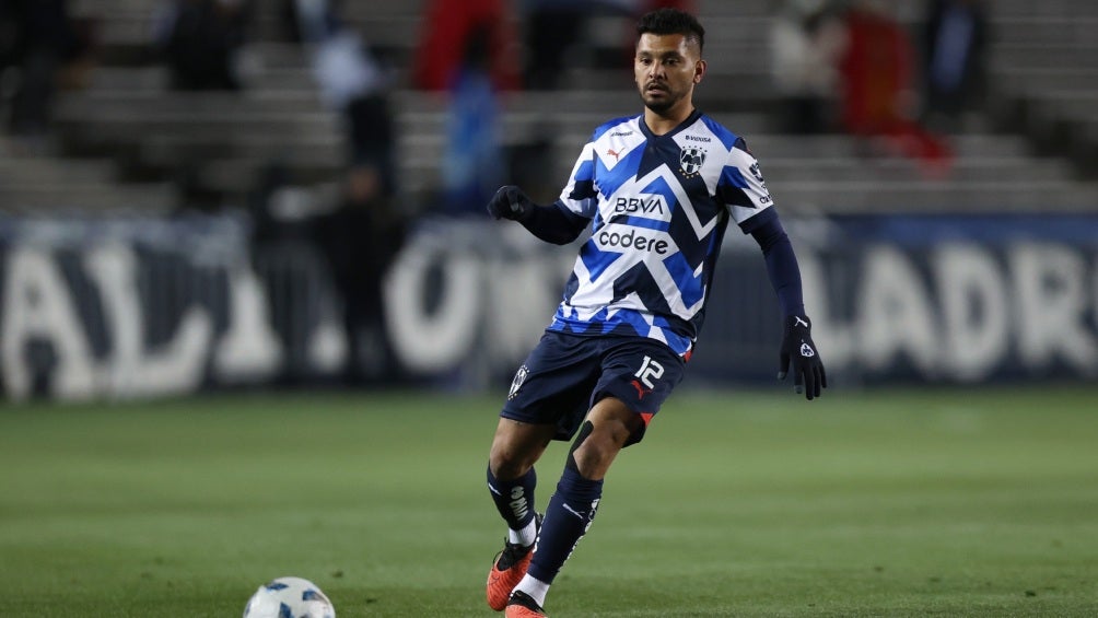 ‘Tecatito’ Corona no anda fino en Rayados, falla sin portero vs River Plate