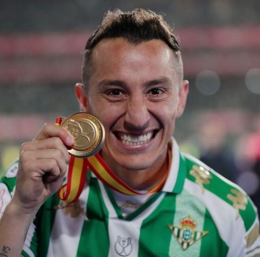 Guardado con su medalla de Copa del Rey