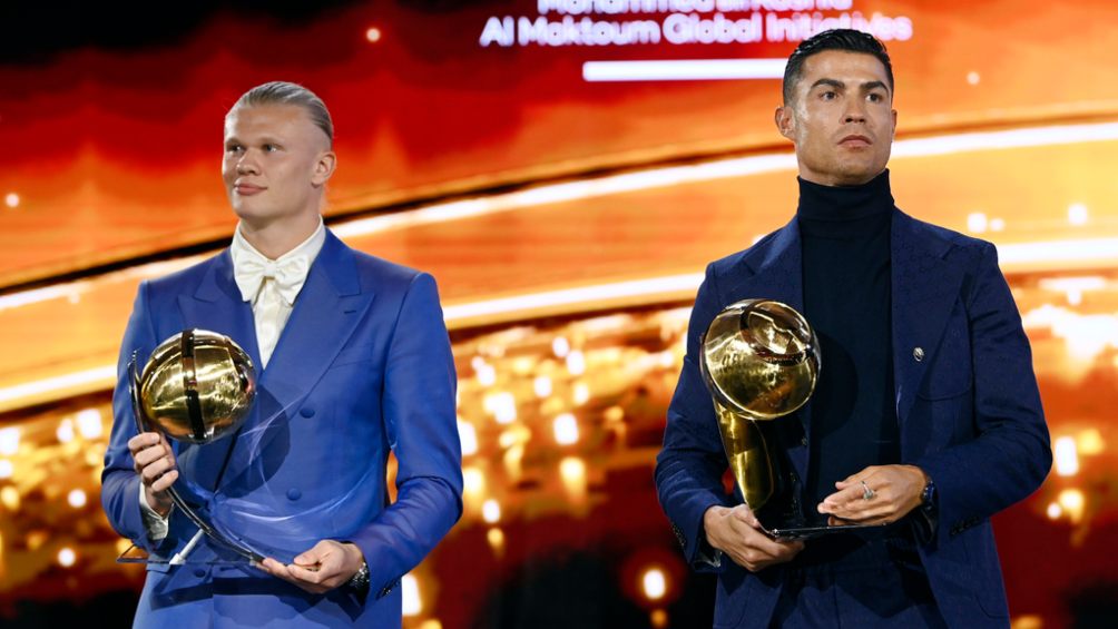 Ronaldo junto a Haaland en los Globe Soccer Awards