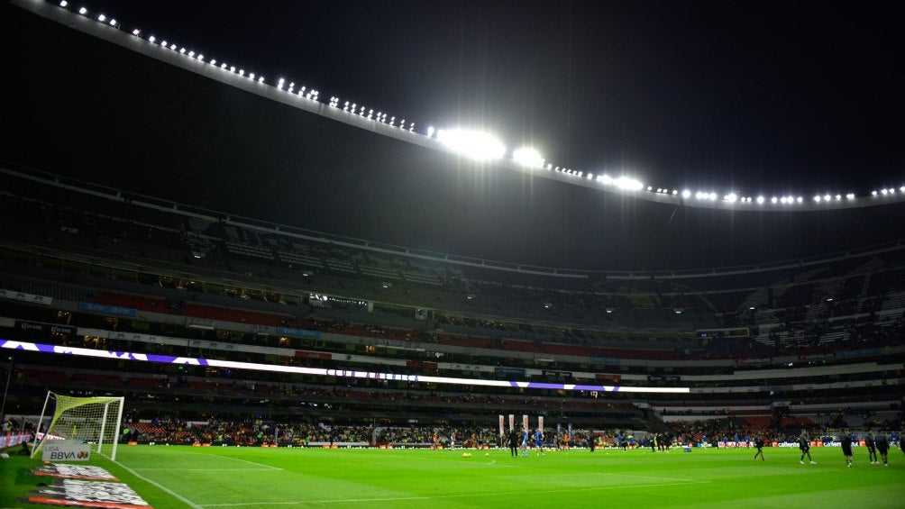 Mala organización en el Estadio Azteca complica el acceso a la afición del América