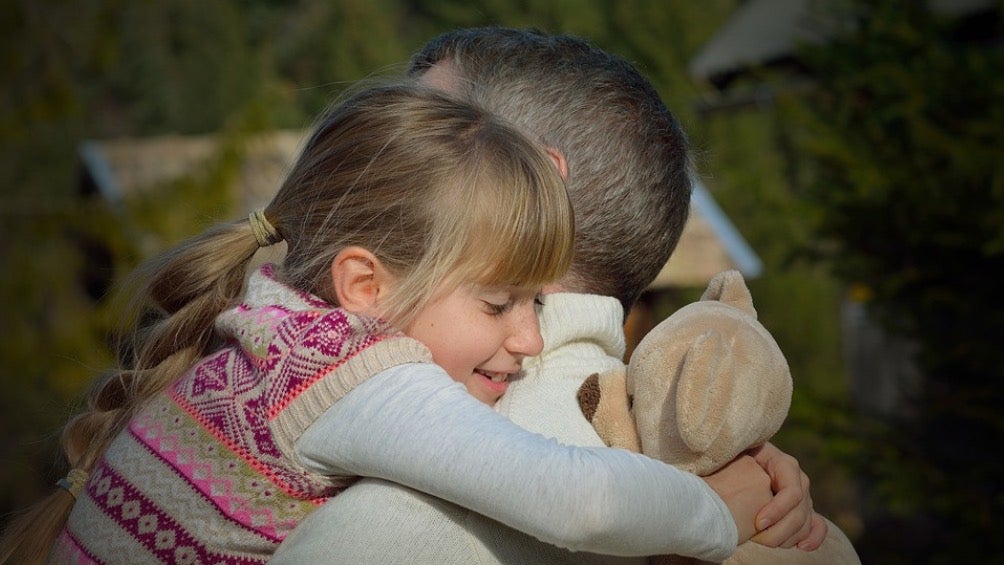 Día Internacional del Abrazo; dar y recibir abrazos tiene muchos beneficios