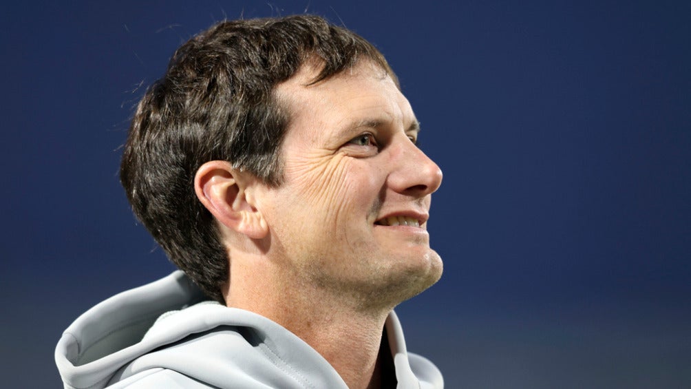 Ken Dorsey es entrevistado por los Browns para el puesto de Coordinador Ofensivo