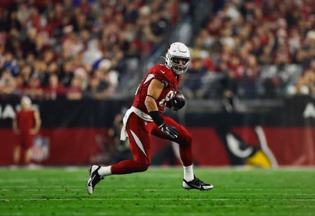 Zach Ertz durante un partido