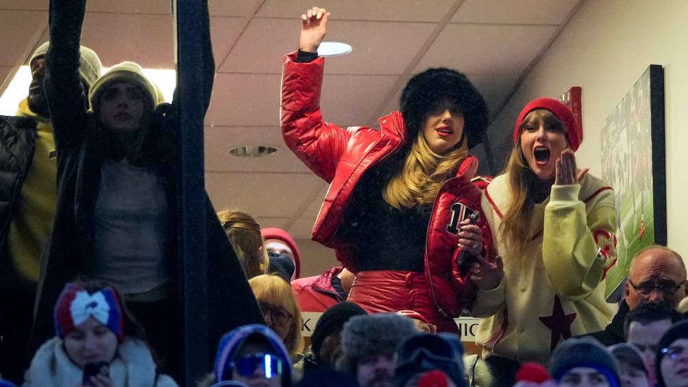 Taylor Swift apoyando a los Chiefs