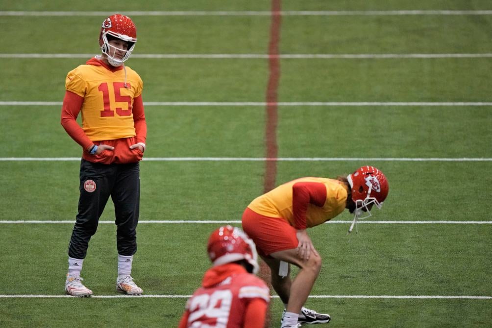 Mahomes en la práctica de los Chiefs