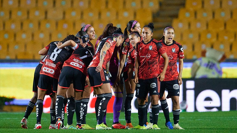 Las felinas celebraron en casa la victoria 200 en la Liga MX