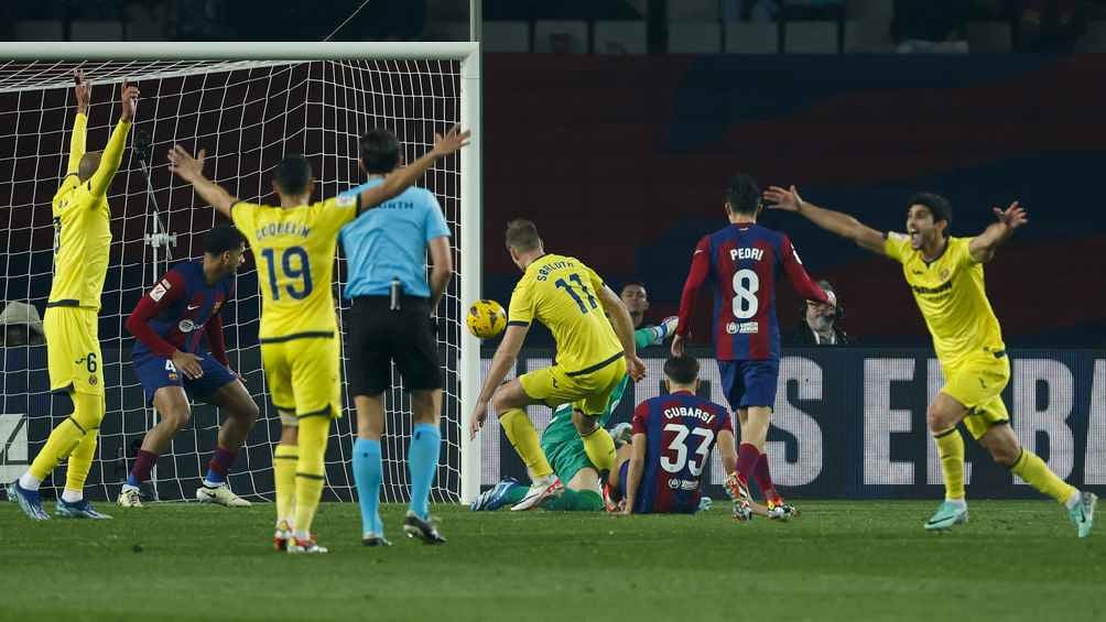 Revelan audio tras la polémica arbitral en el Barcelona vs Villarreal