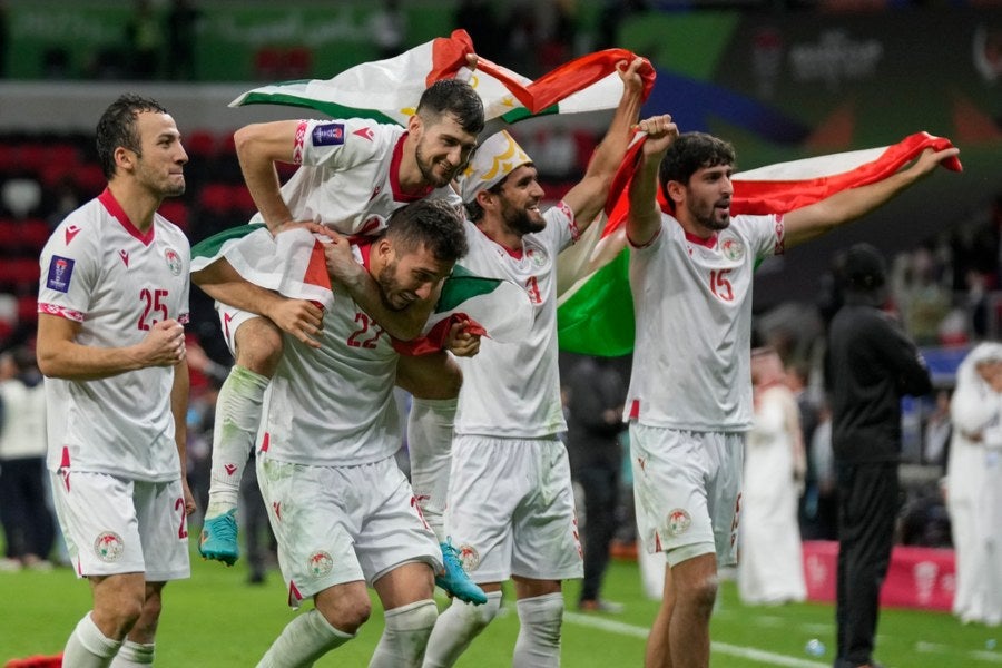 Tayikistán avanzó a Cuartos de Final de la Copa de Asia