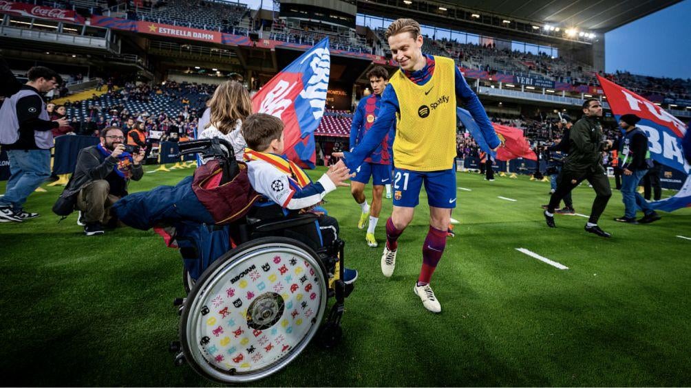 Frenkie de Jong antes del juego ante Villarreal