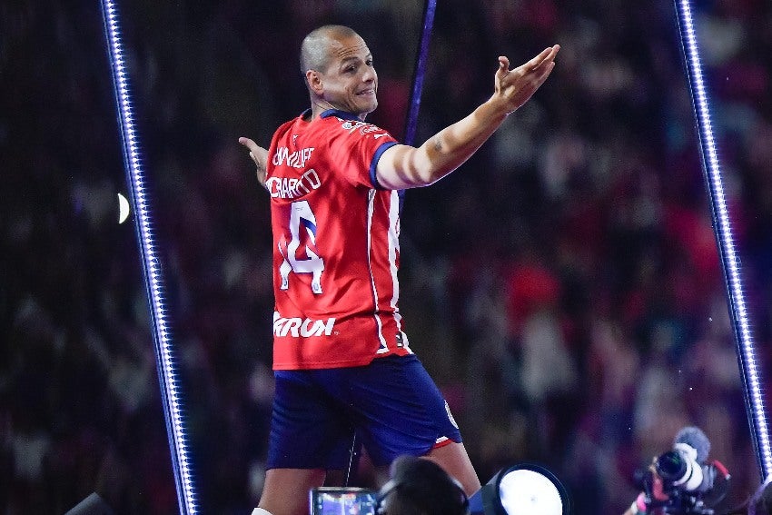 Javier Hernández en el Estadio Akron