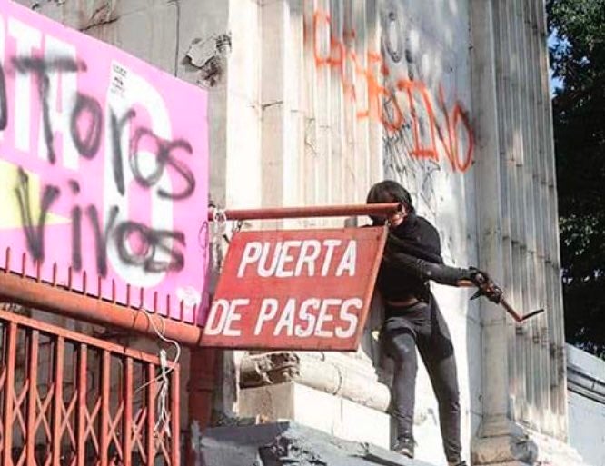 Hubo vandalismos en la Plaza de Toros