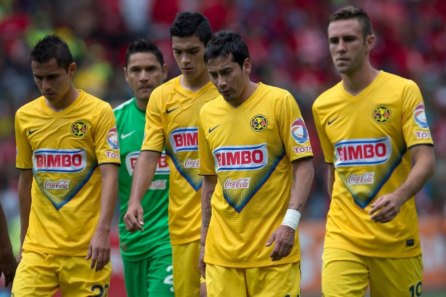 Raúl Jiménez y Moisés Muñoz fueron compañeros en América