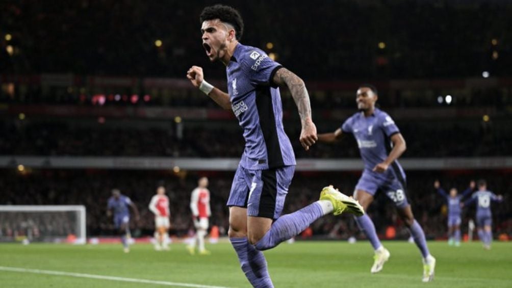 Luis Díaz celebra su gol ante Arsenal