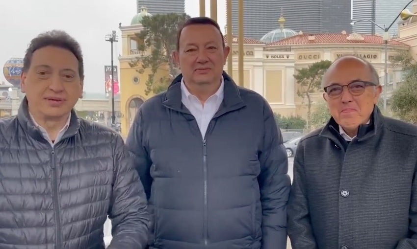 Los Tres Amigos narrarán el Super Bowl 2024