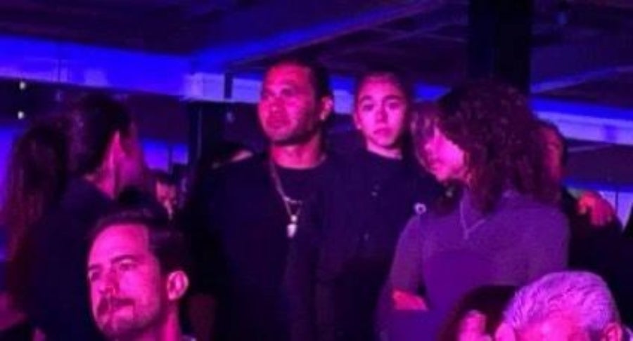 'Gullit' Peña en concierto de Yatra