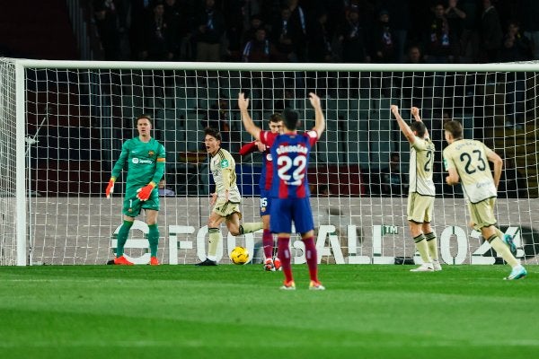 Barcelona empató 3-3 contra Granada