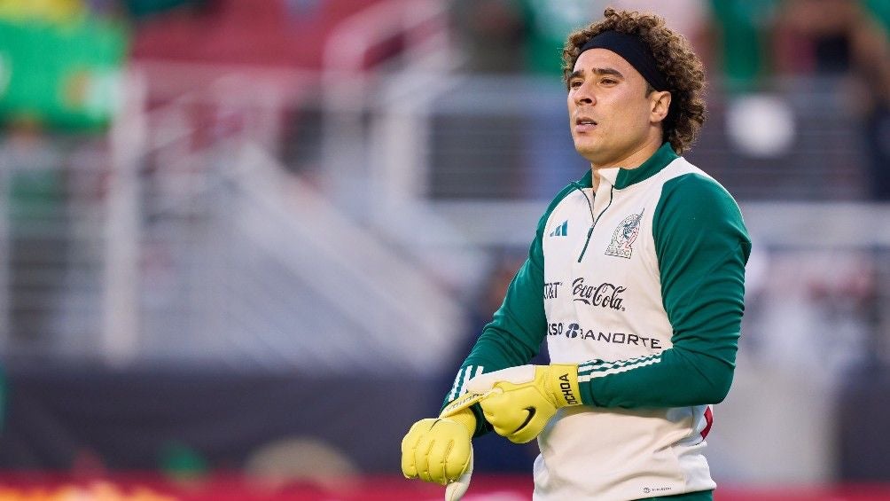 Ochoa en la previa a un partido con el Tricolor