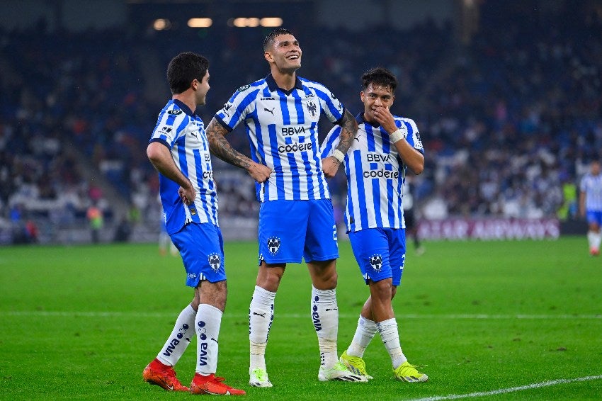 Brandon Vázquez en celebración de gol ante Comunicaciones