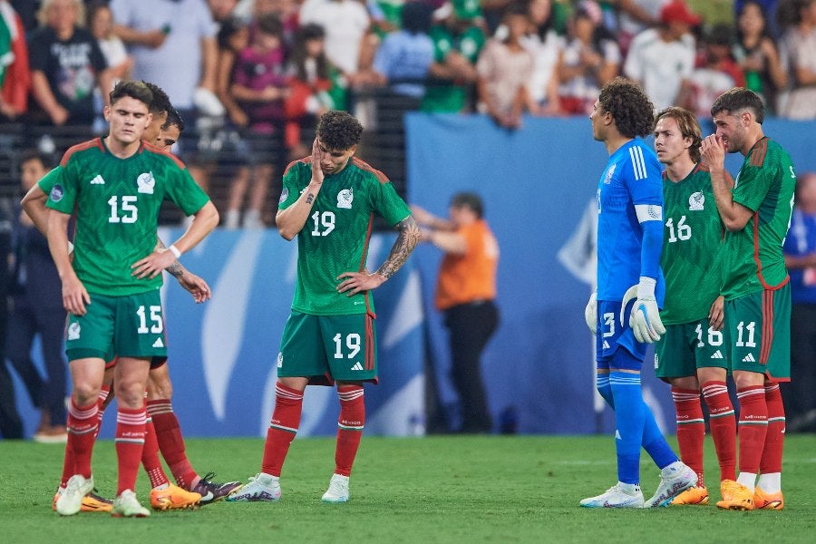 Tena señaló un estancamiento en el futbol mexicano