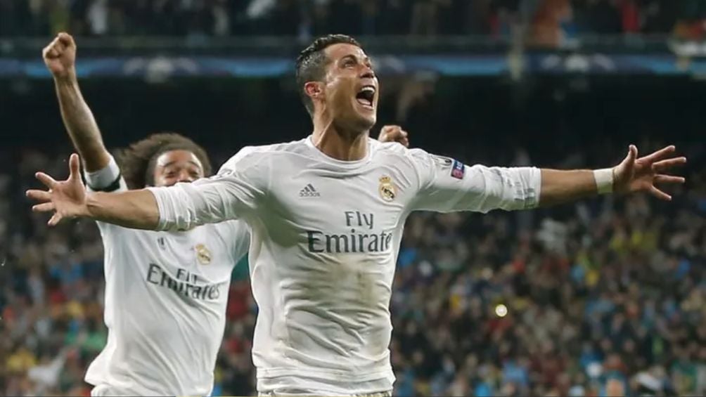 Ronaldo celebra un gol con el Real Madrid