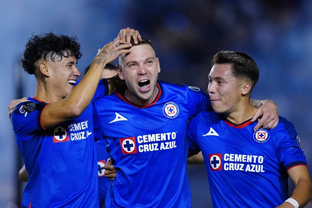 Cruz Azul en celebración ante Atlético San Luis