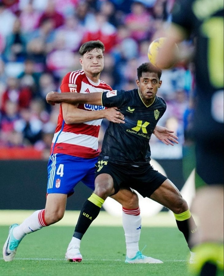 Granada y Almería son últimos en LaLiga