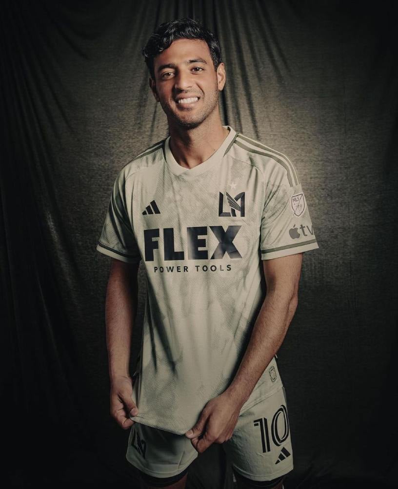 Tras dejar a LAFC, Vela no tiene nuevo equipo