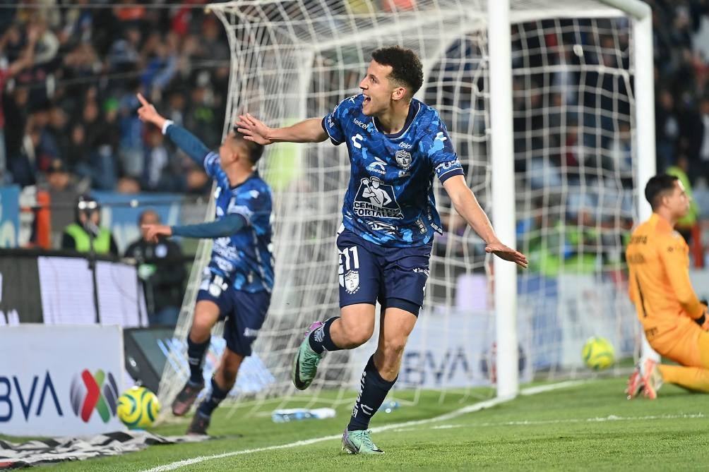 Idrissi en celebración con Pachuca