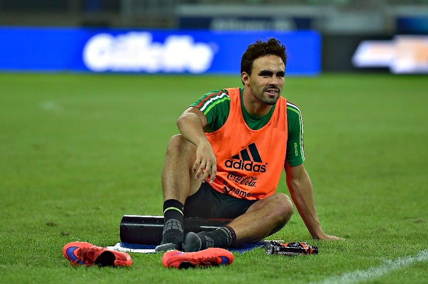 Enrique Esqueda con la Selección Mexicana