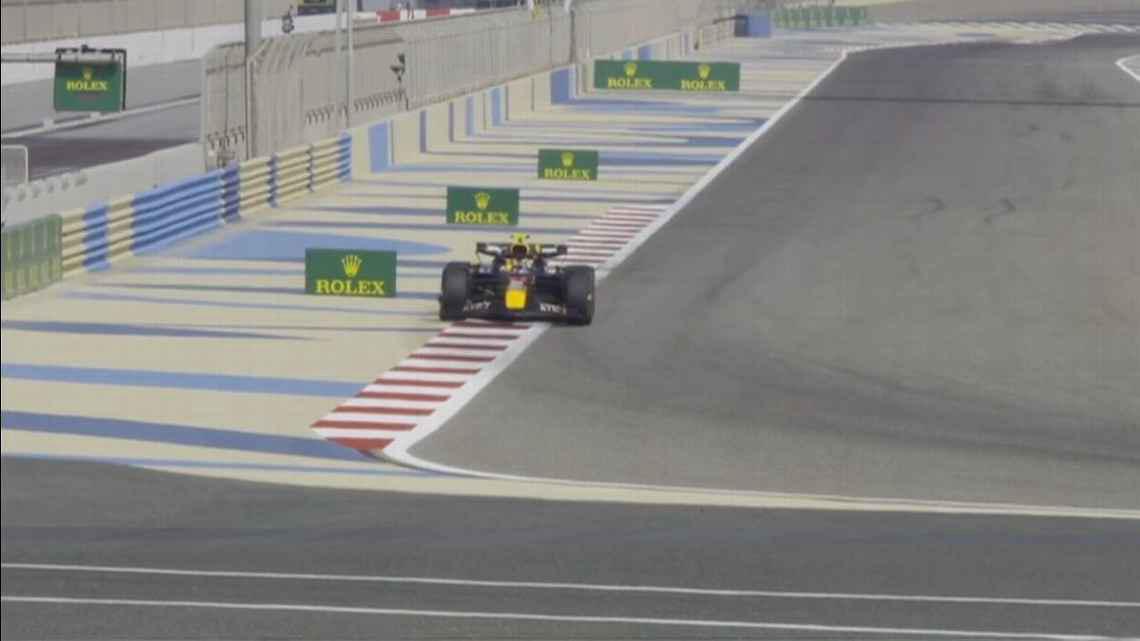 Checo fue víctima de una coladera en la Curva 11