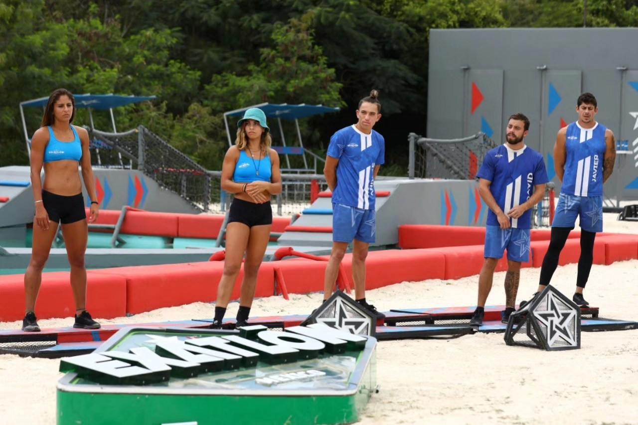 Equipo Azul termina por fallar en las pruebas de destreza. 